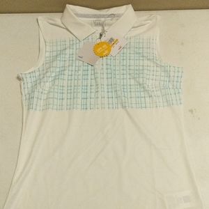 Sleeveless golf shirt
